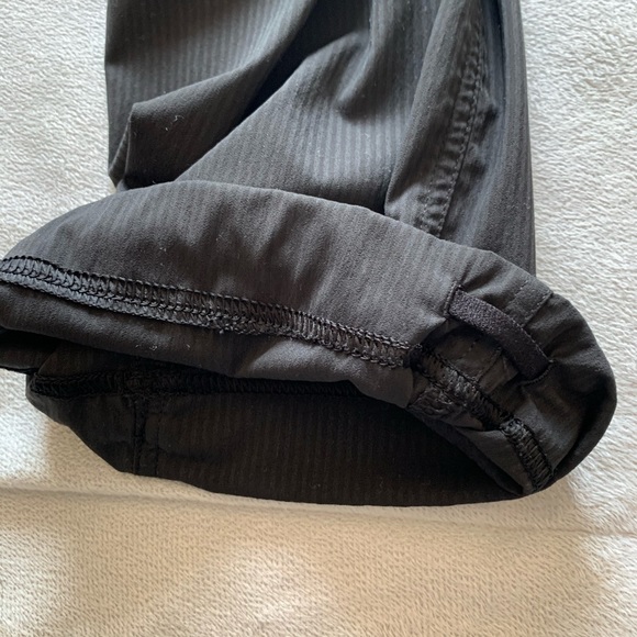 Lululemon men black studio active/athleisure pants - Picture 12 of 14